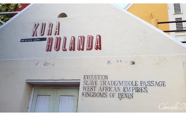 Welcome to Kurá Hulanda Village