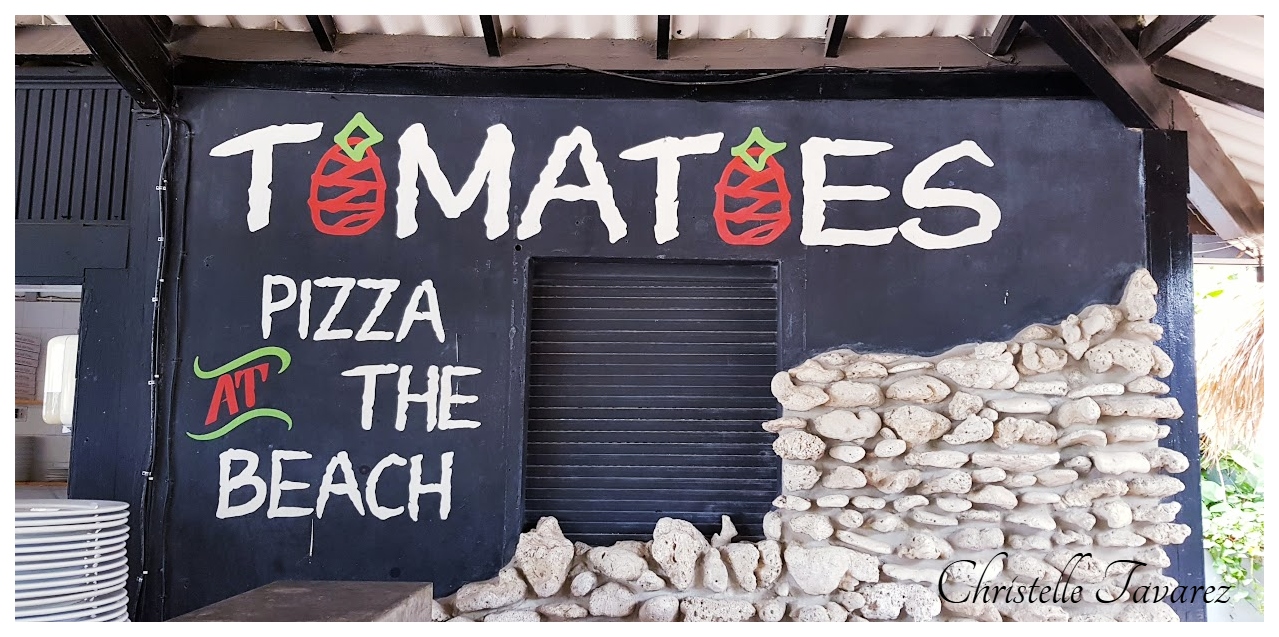 Tomatoes on the Beautiful Piscadera Bay