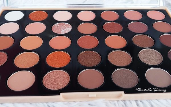 SAS Showtime Dreams 35 Eyeshadows Palette