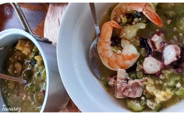 Local kuminda krioyo and fresh seafood at Rijna Del Mar